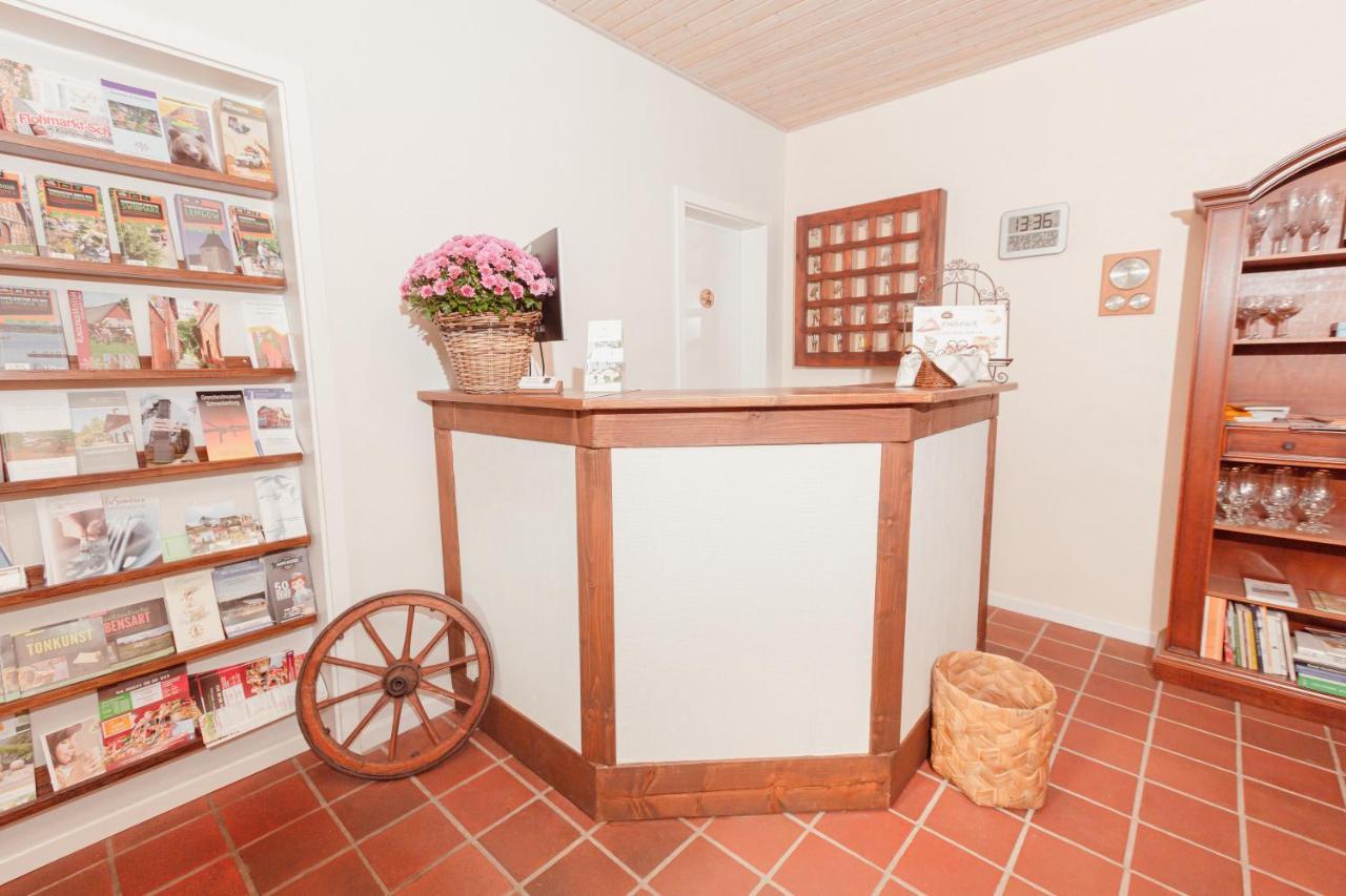 Landhotel Belitz Garni Küsten Extérieur photo