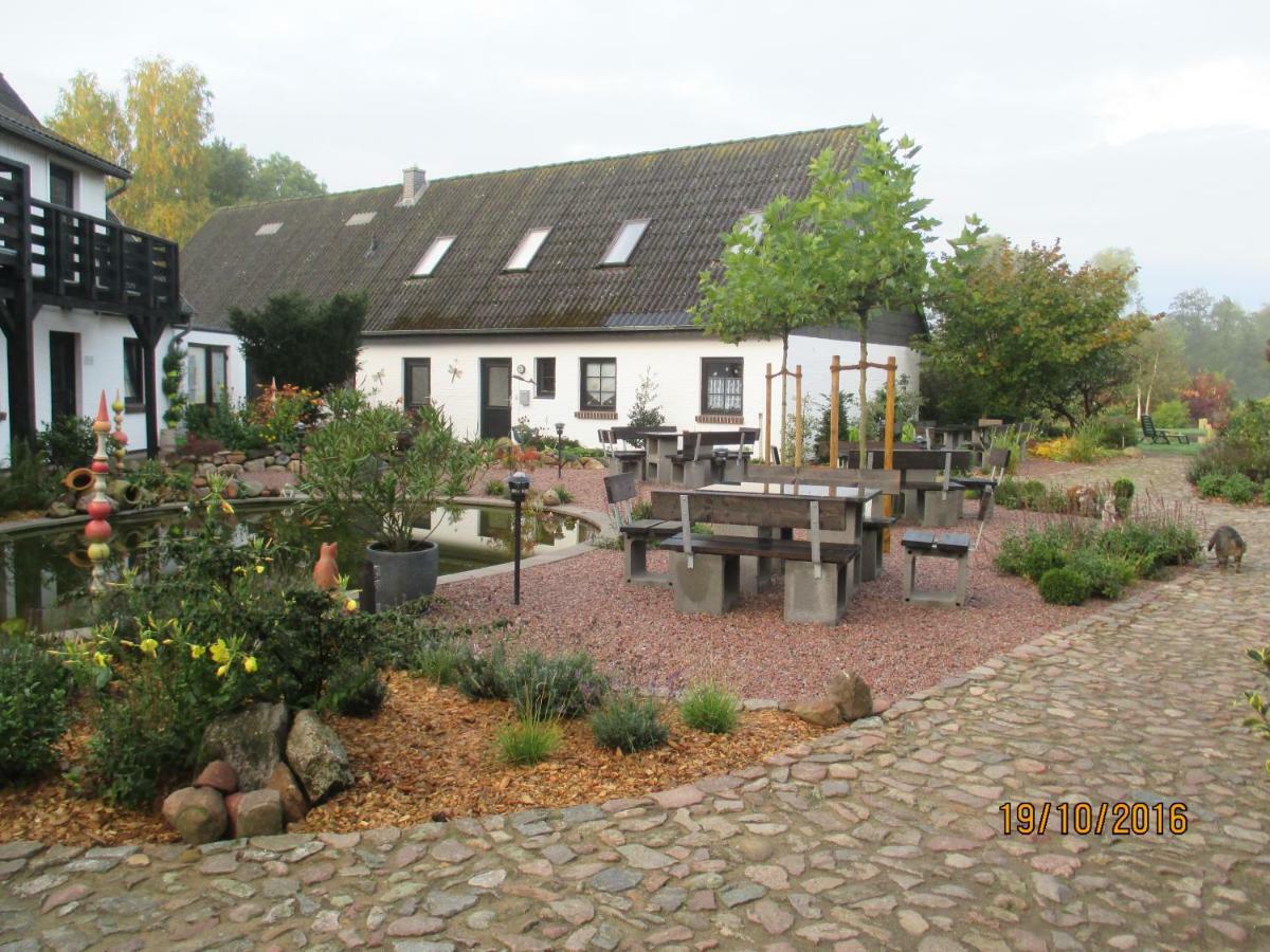 Landhotel Belitz Garni Küsten Extérieur photo