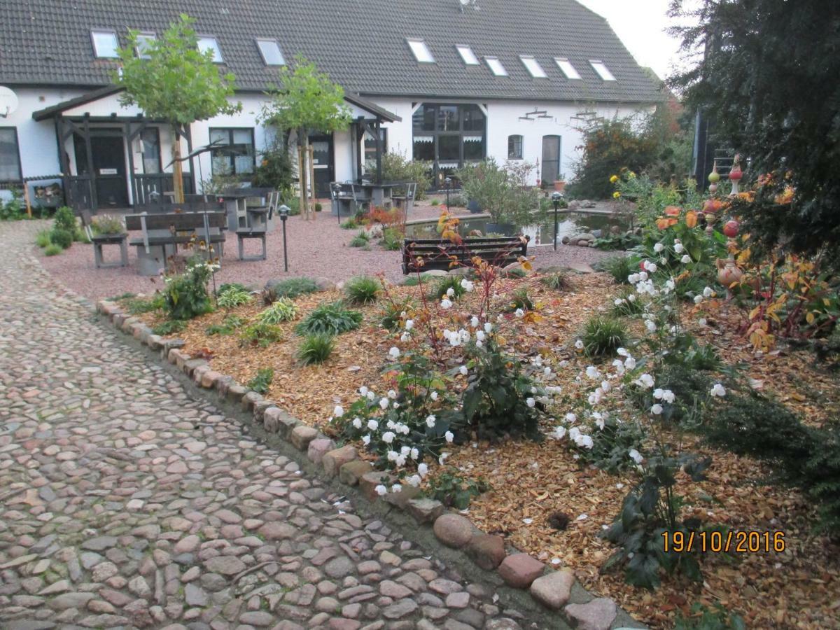 Landhotel Belitz Garni Küsten Extérieur photo